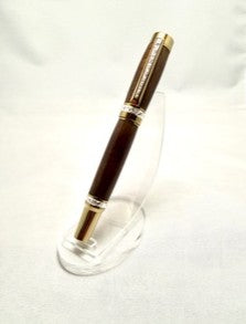 Historic Walnut Fountain Pen — Walker–Benson Series